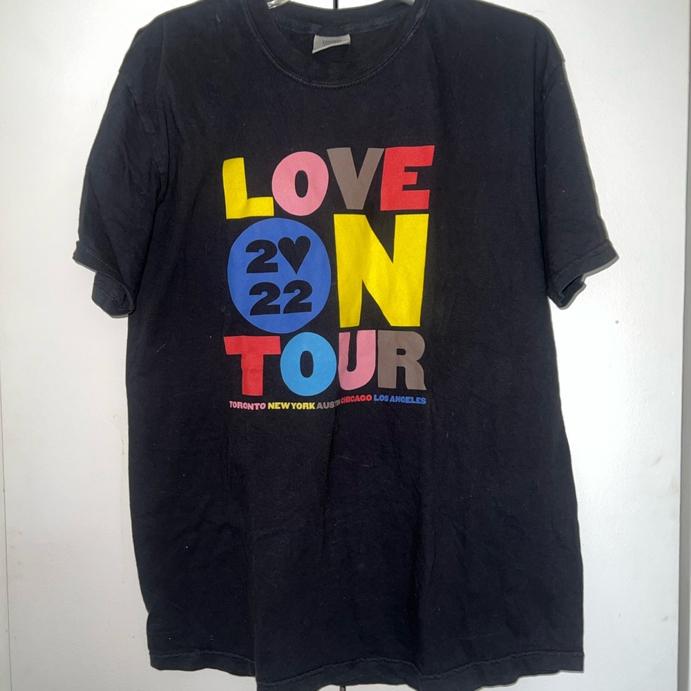 Harry Styles Love on Tour Shirt
